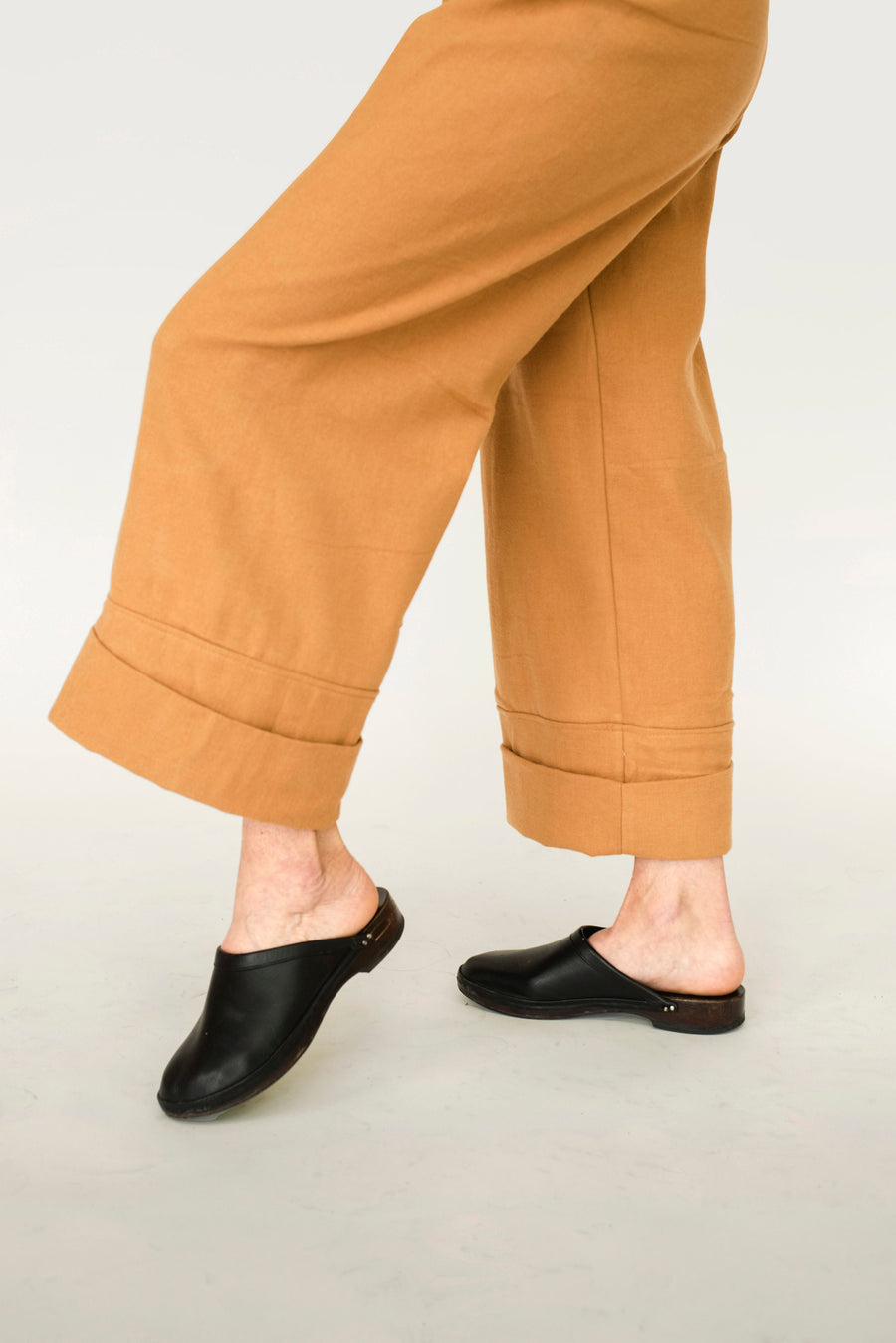 Straight Leg Pant in Organic Cotton (SALE)