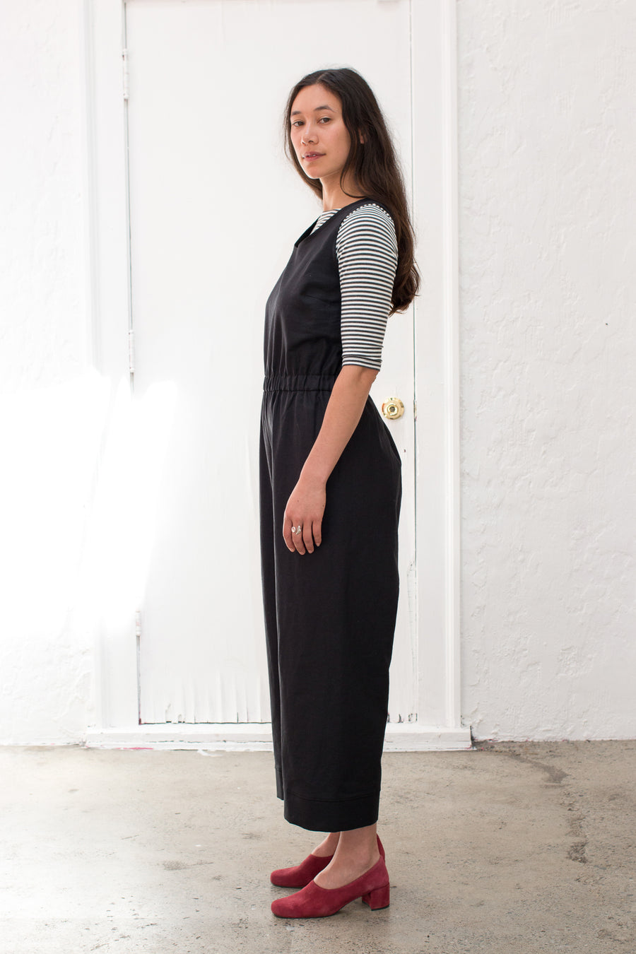 Listig Jumpsuit Black, Organic Cotton, Linen | Leka Design | 1-2